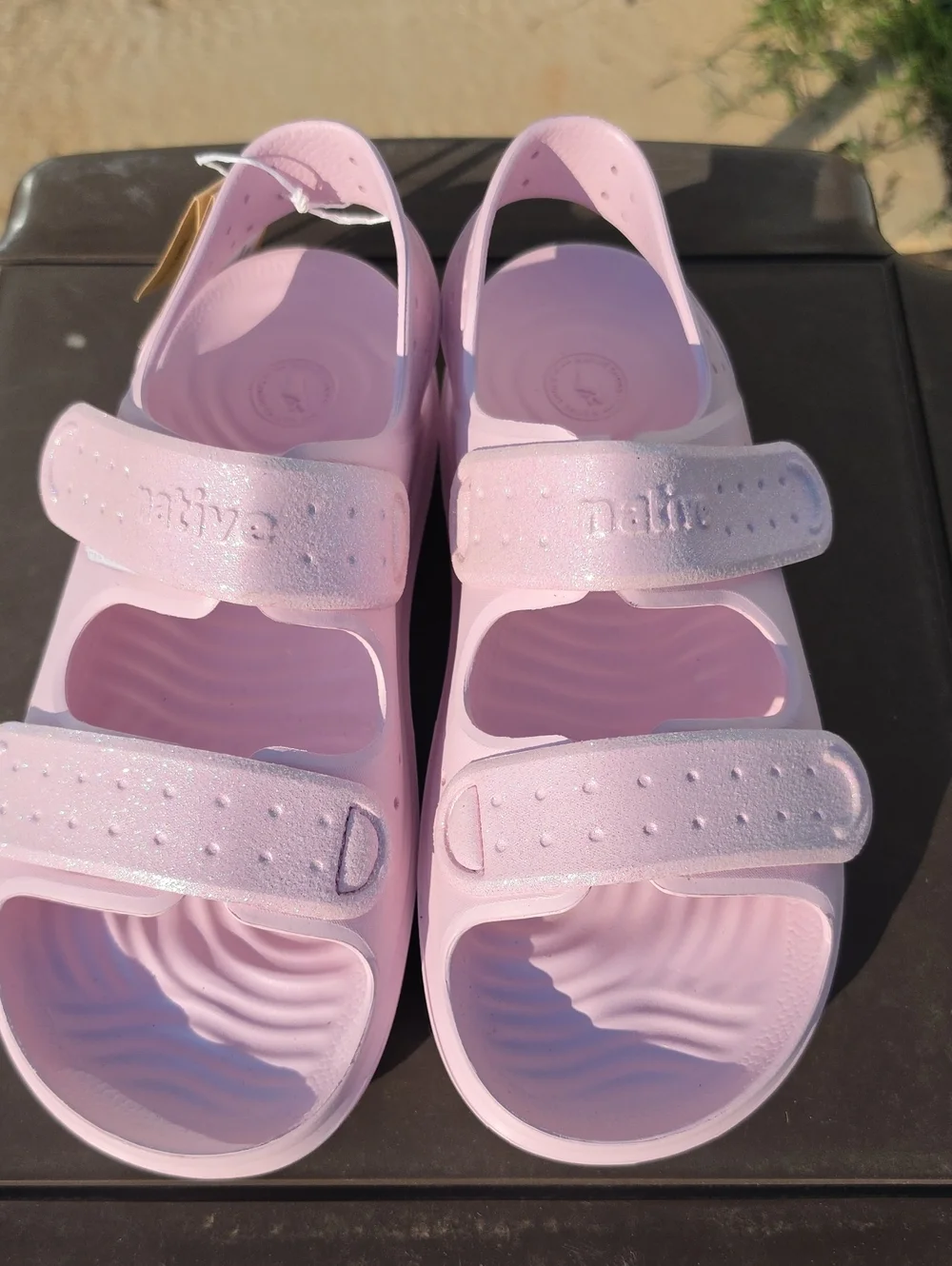 Native Shoes Child Chase Sandal Pink Bio-bling Big Kids Size J5